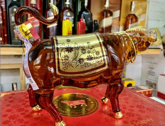 Rượu ROYAL RICH XO tết Trâu