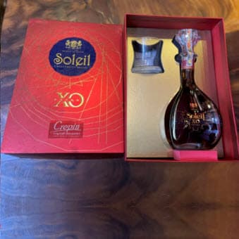 Rượu Soleil Crepin XO Brandy Pháp tặng kèm 1 ly