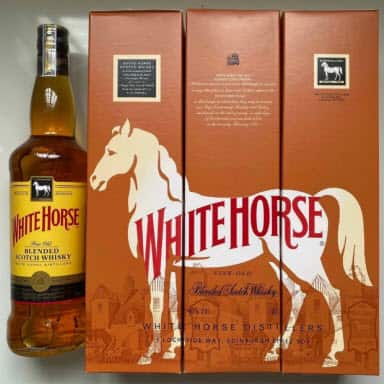 White Horse Fine old Blended Scotch Whisky