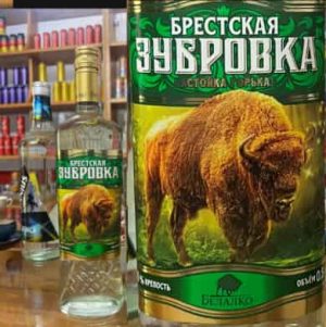 Brest Zubrovka Bitters Belalco 40% vol chai 0.5 lít (rượu cỏ bò rừng đắng nhãn chữ Nga)