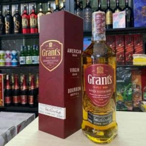 Grant’s Triple Wood blended Scotch Whisky 40% vol chai 700ml