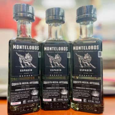 Rượu Mezcal Montelobos Espadin Joven Mexico