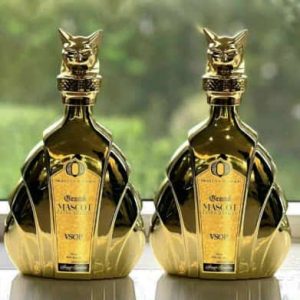 Grand MasCot Extra Brandy Úc nắp mèo vàng gold 40% vol 700ml