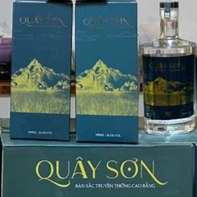 Rượu Quây Sơn nhãn xanh